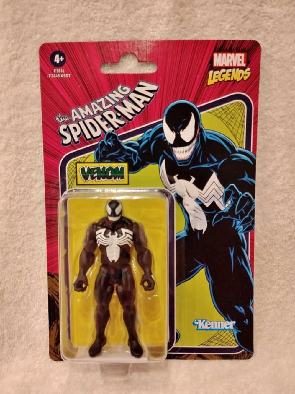 Marvel Legends Retro 3.75 Venom (F3816) - NEW on Card Kenner